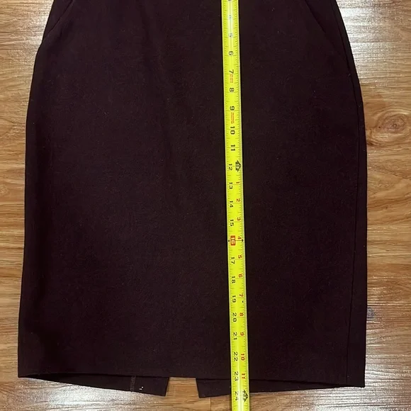 Uniqlo purple skirt size S - Picture 3 of 4